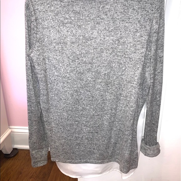 Long Sleeve Layered Blouse - Picture 3 of 3